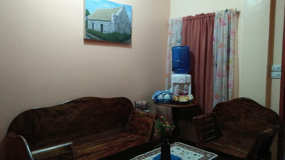 Anvel Homestay Basco Eksteriør bilde